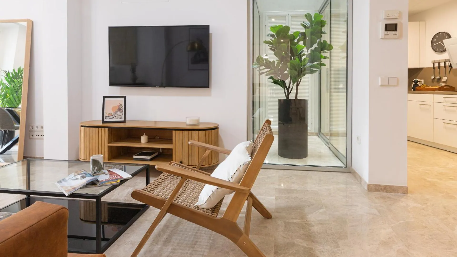 아파트 Lujoso Apartamento En Casco Antiguo De Sevilla